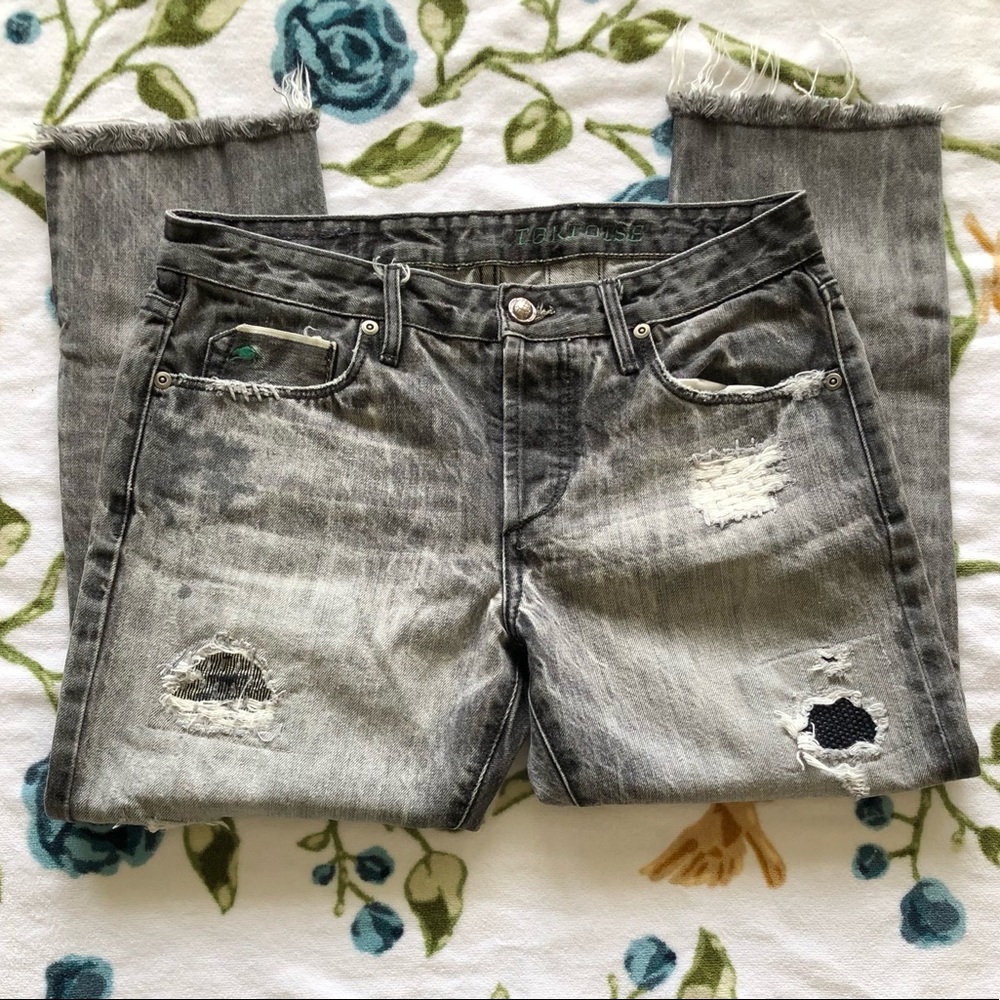 Tortoise Distressed Crop Jeans